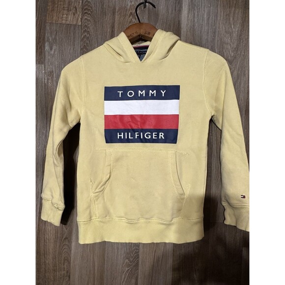 tommy hilfiger yellow pullover Sweater Boys Size 8-10 - Picture 1 of 5